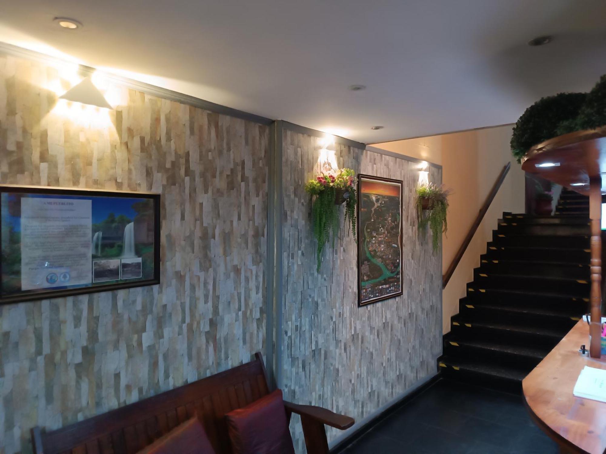 Hotel La Gran Manzana